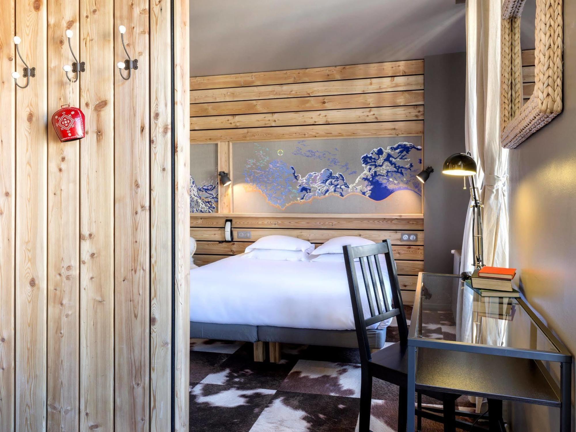 Hotel De Russie 르몽도레 외부 사진
