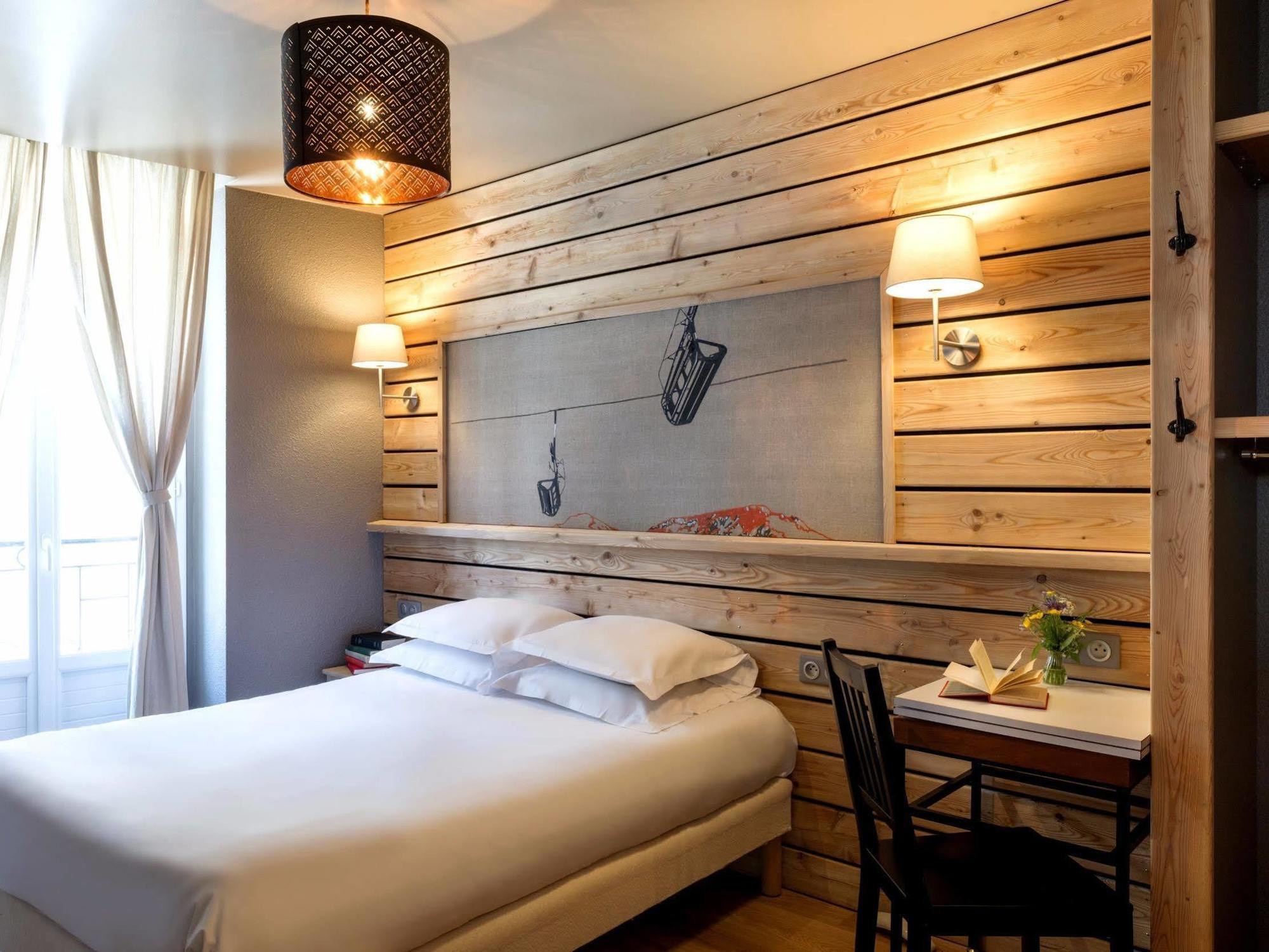 Hotel De Russie 르몽도레 외부 사진